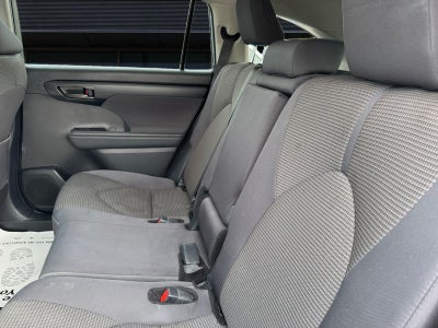 2025 Toyota Highlander LE