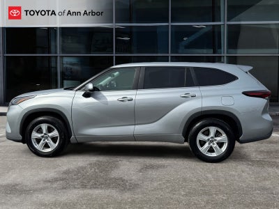 2025 Toyota Highlander LE