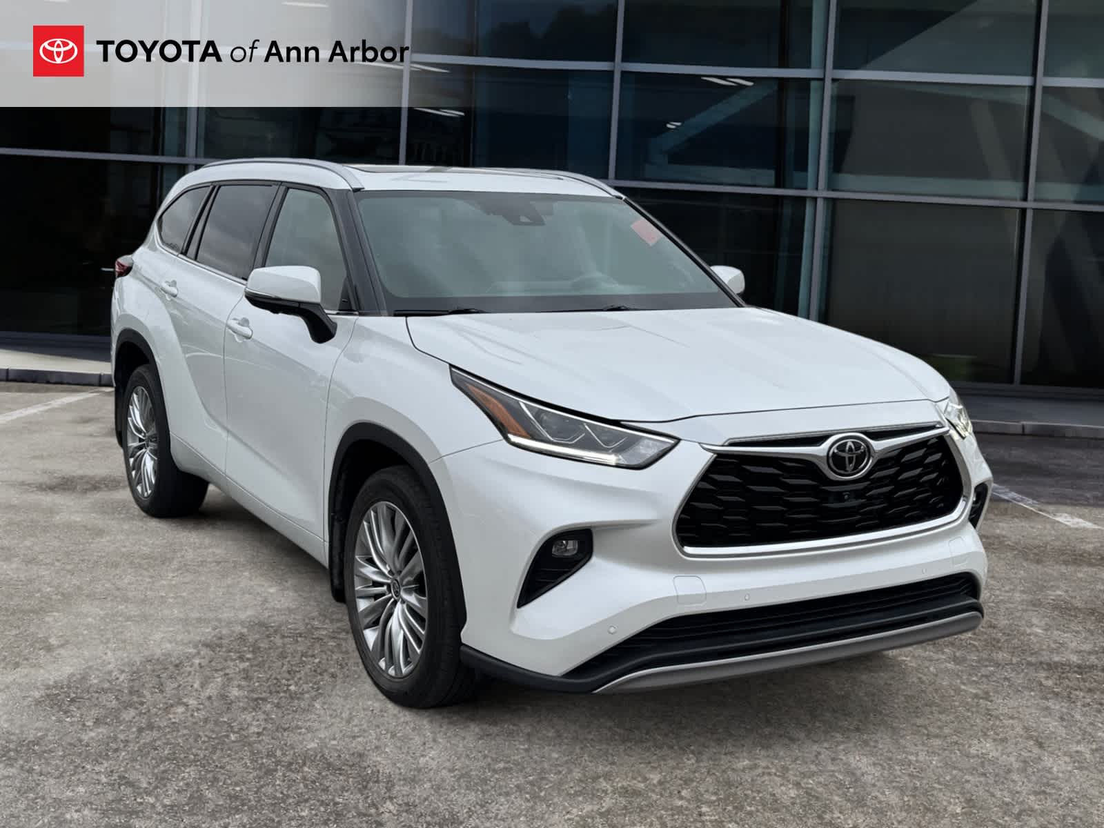 2023 Toyota Highlander Platinum