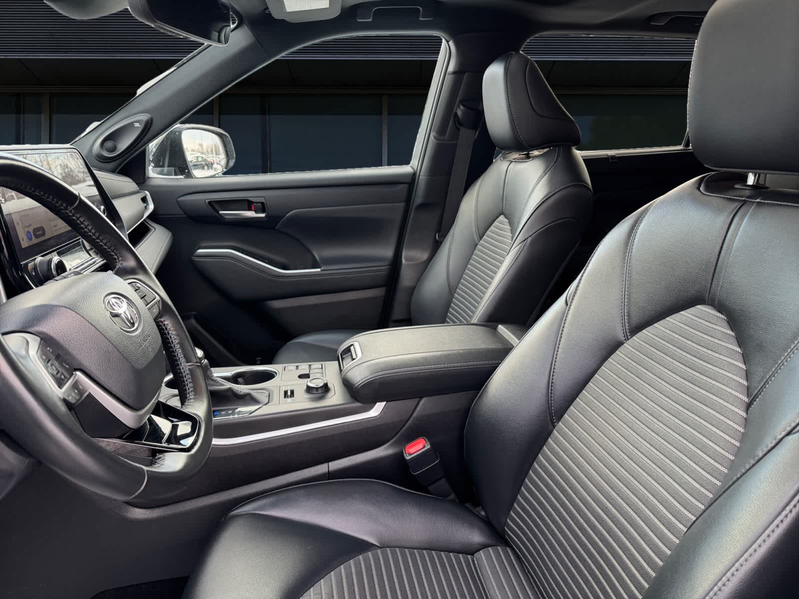 2024 Toyota Highlander XSE