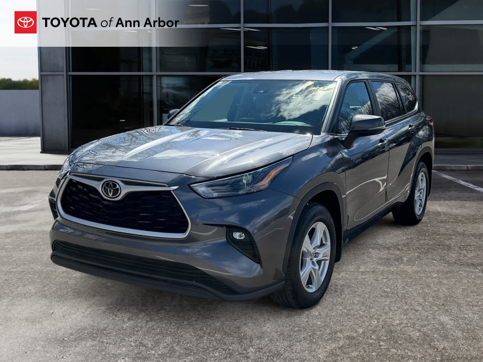 2023 Toyota Highlander LE