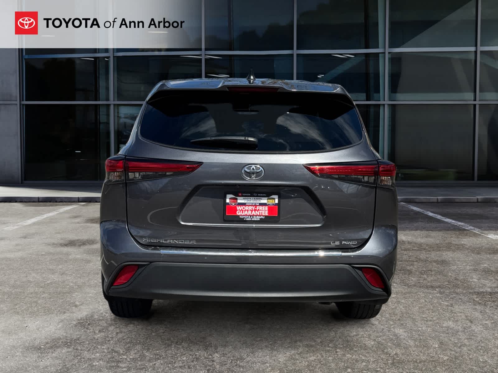 2023 Toyota Highlander LE