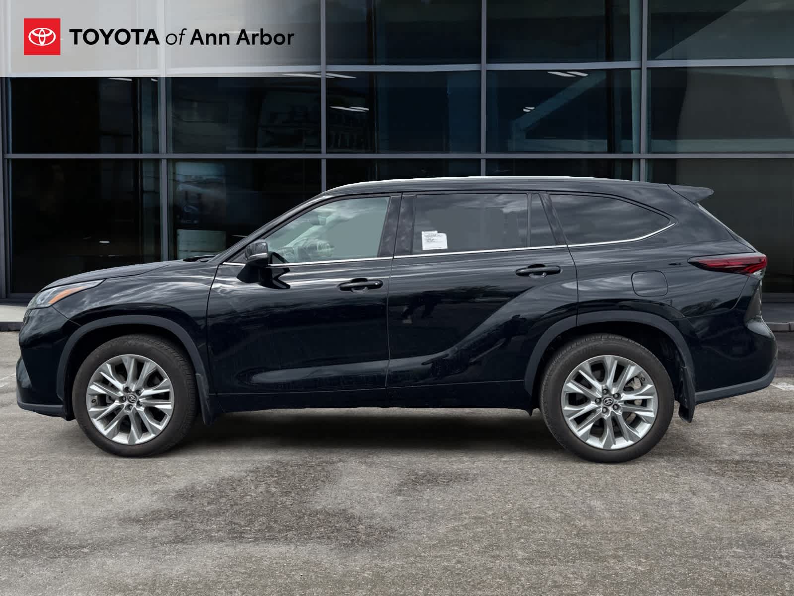 2025 Toyota Highlander Limited