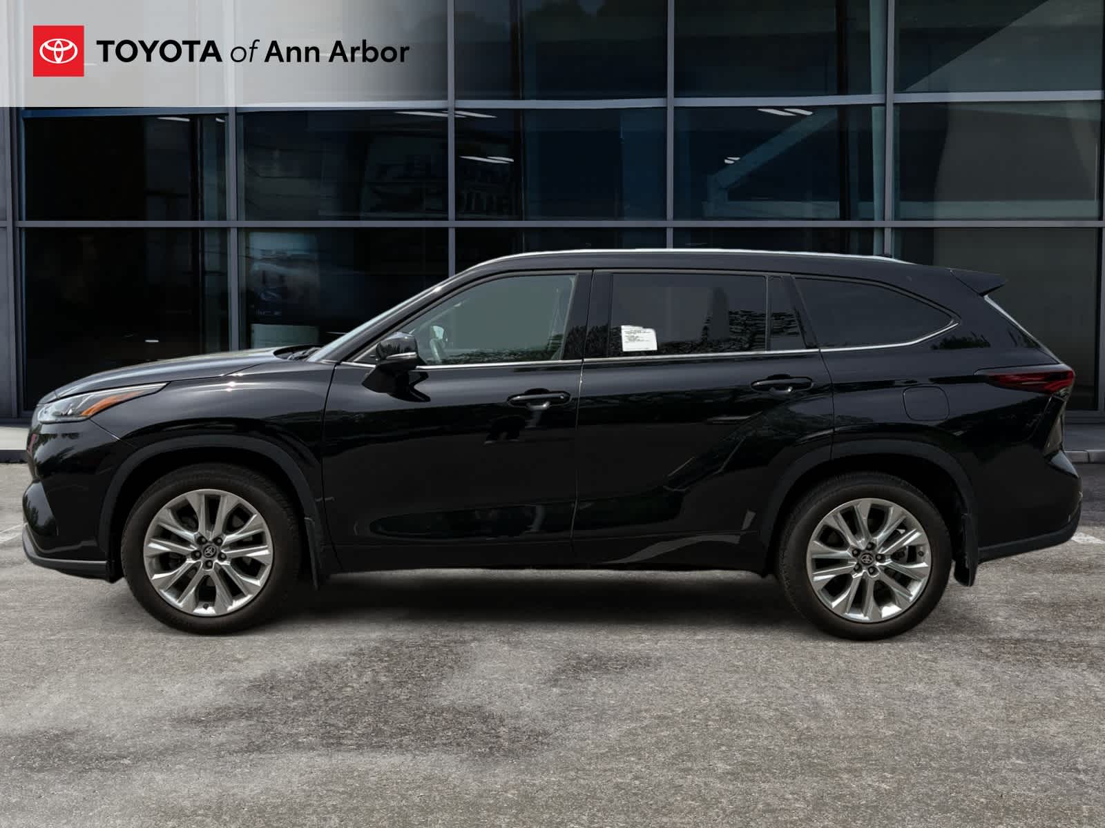 2025 Toyota Highlander Limited