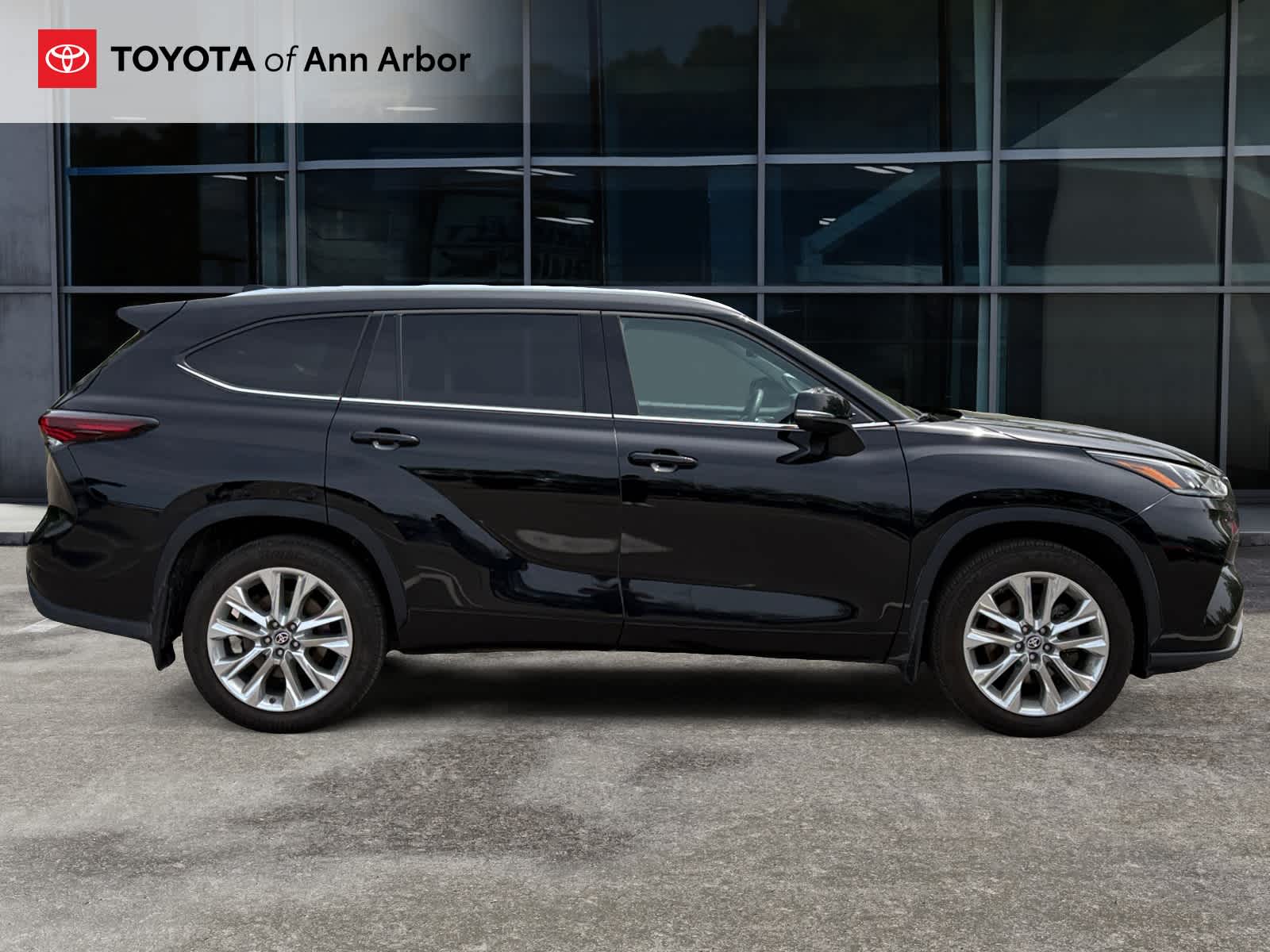 2025 Toyota Highlander Limited