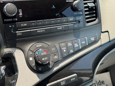 2013 Toyota Sienna LE