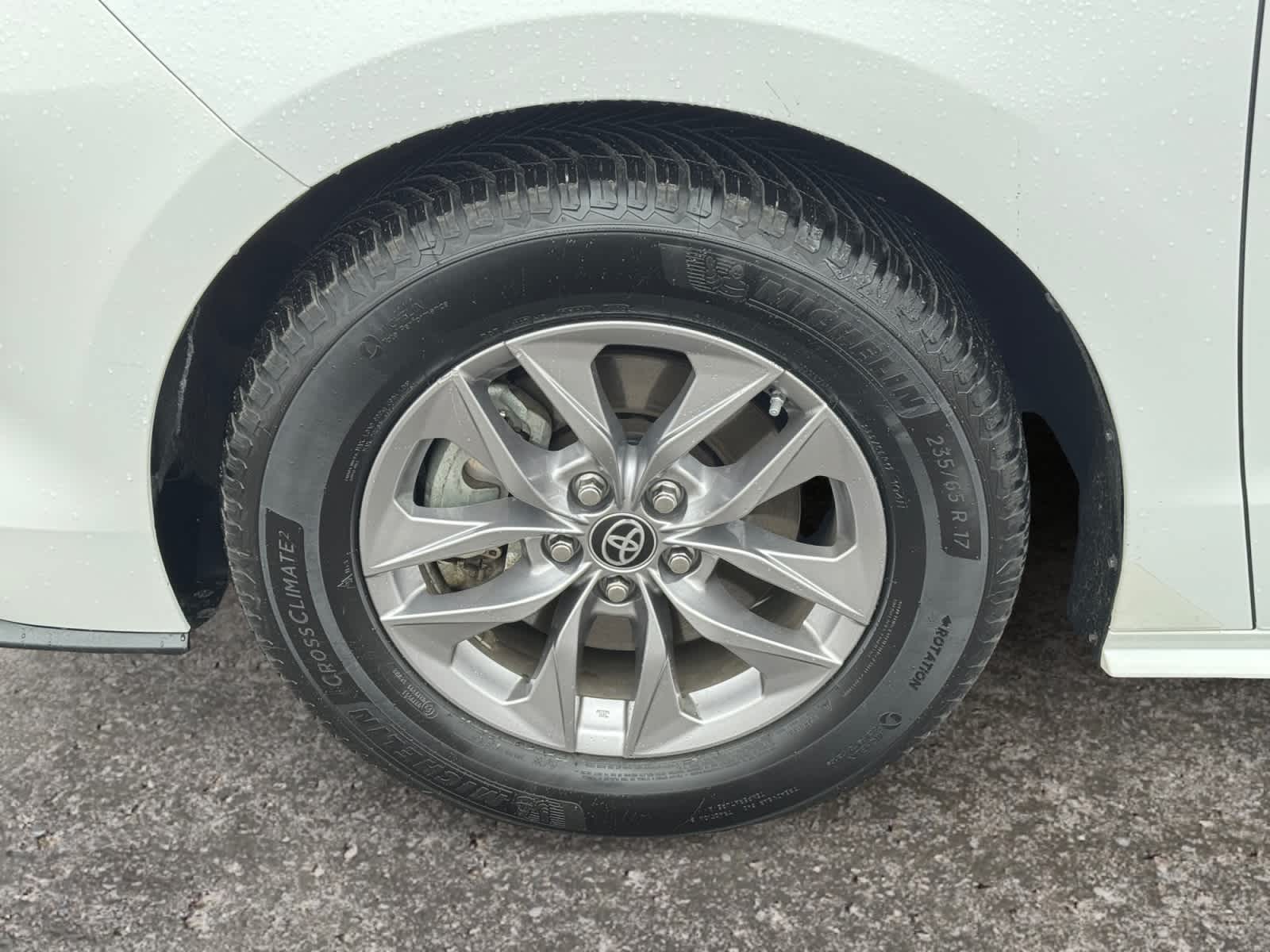 2021 Toyota Sienna LE