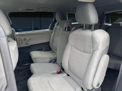 2021 Toyota Sienna LE