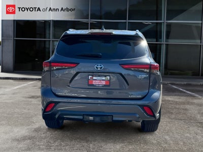 2022 Toyota Highlander Hybrid Limited