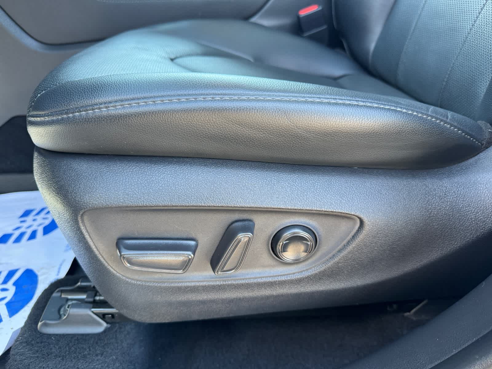 2022 Toyota Highlander Hybrid Limited