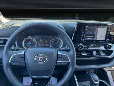 2022 Toyota Highlander Hybrid Limited