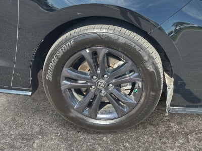 2025 Toyota Sienna XSE