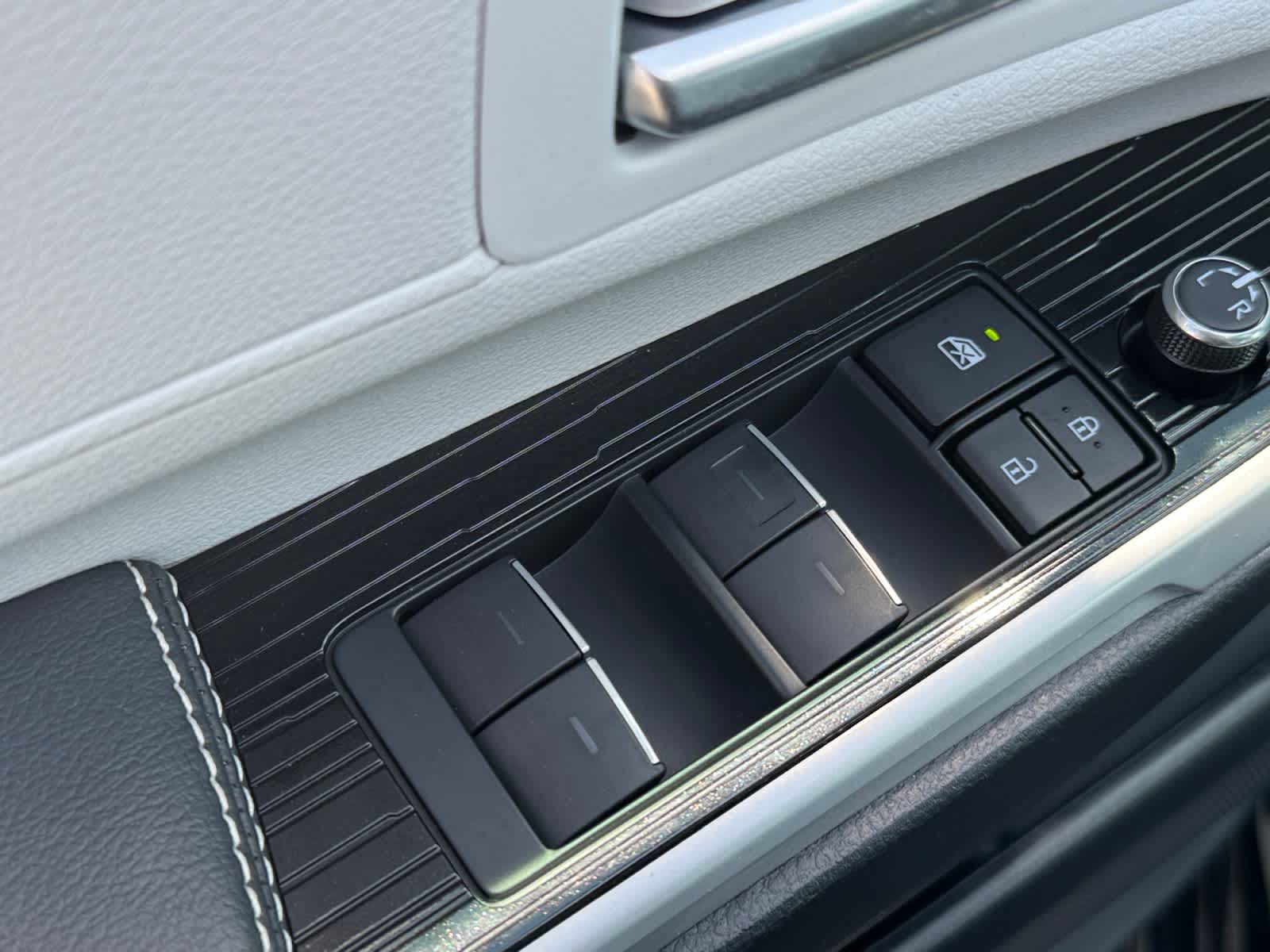 2025 Toyota Sienna XSE