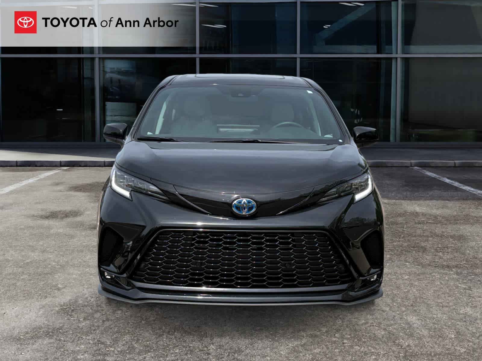 2025 Toyota Sienna XSE