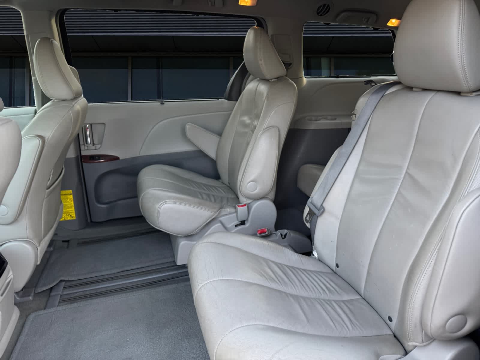 2012 Toyota Sienna XLE