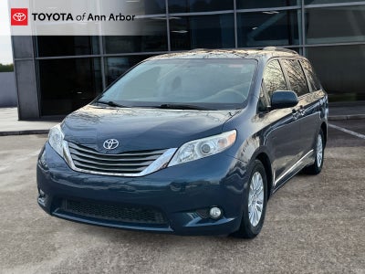2012 Toyota Sienna XLE