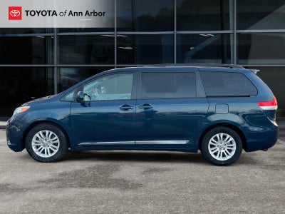 2012 Toyota Sienna XLE