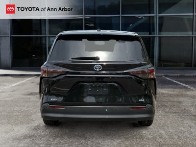 2025 Toyota Sienna XLE