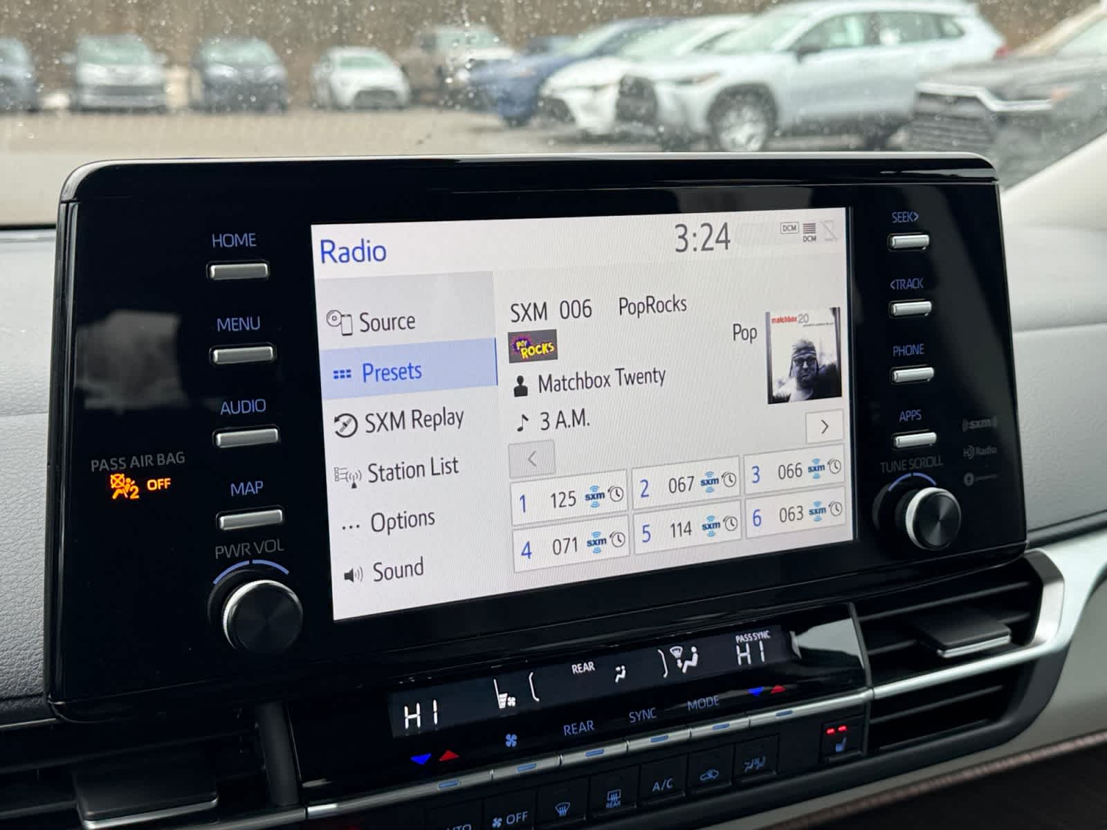 2024 Toyota Sienna XLE