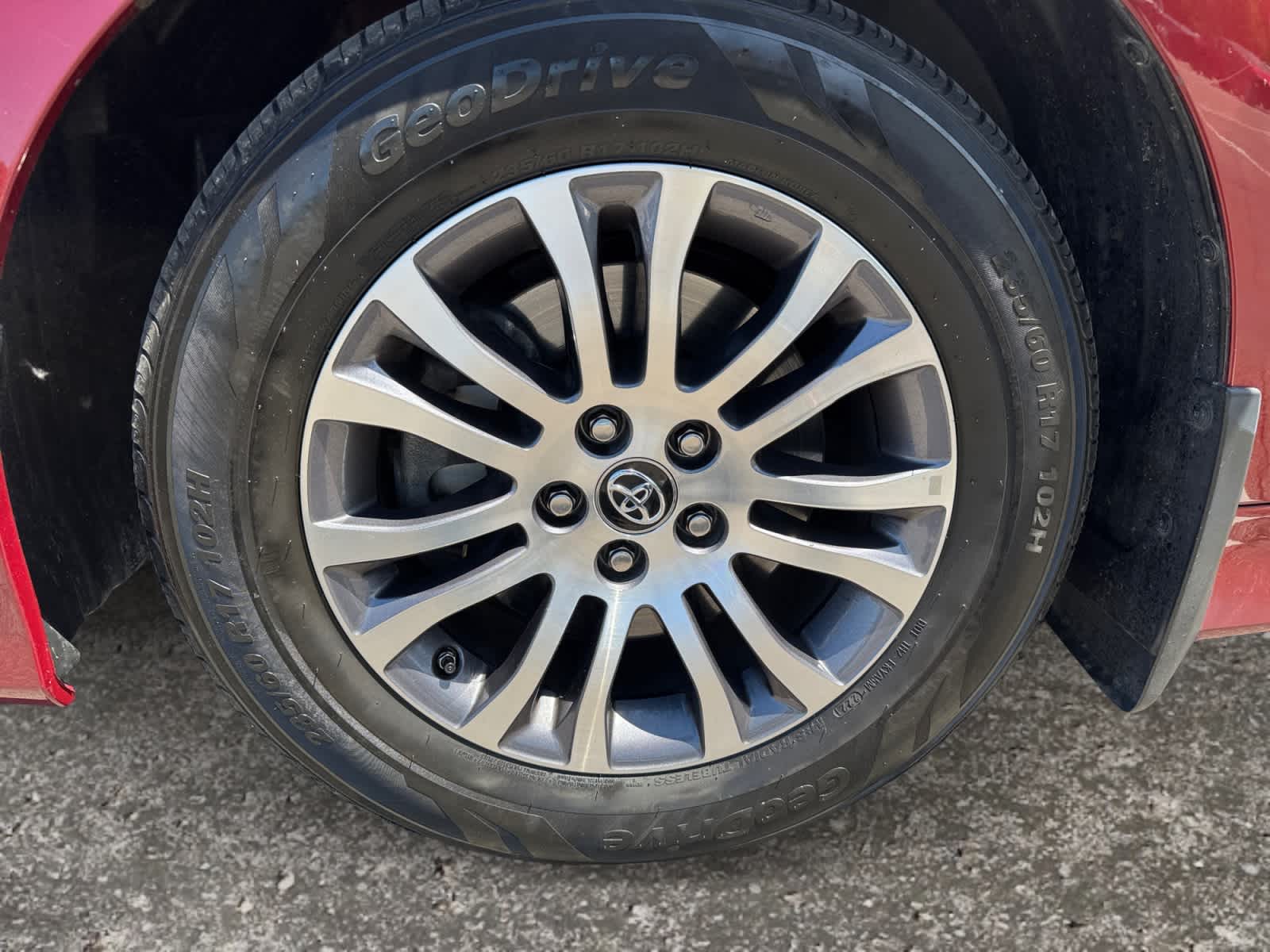 2020 Toyota Sienna XLE