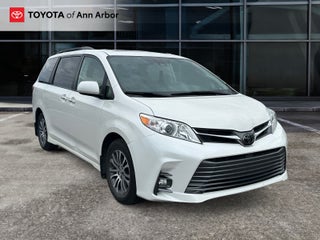 2019 Toyota Sienna XLE