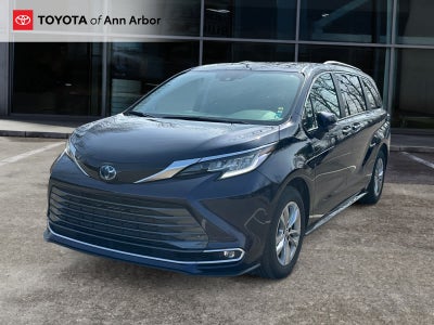 2023 Toyota Sienna Limited