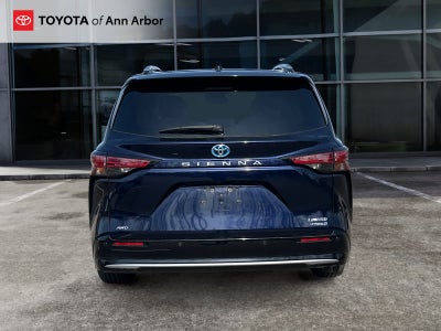 2023 Toyota Sienna Limited