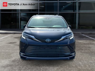 2023 Toyota Sienna Limited