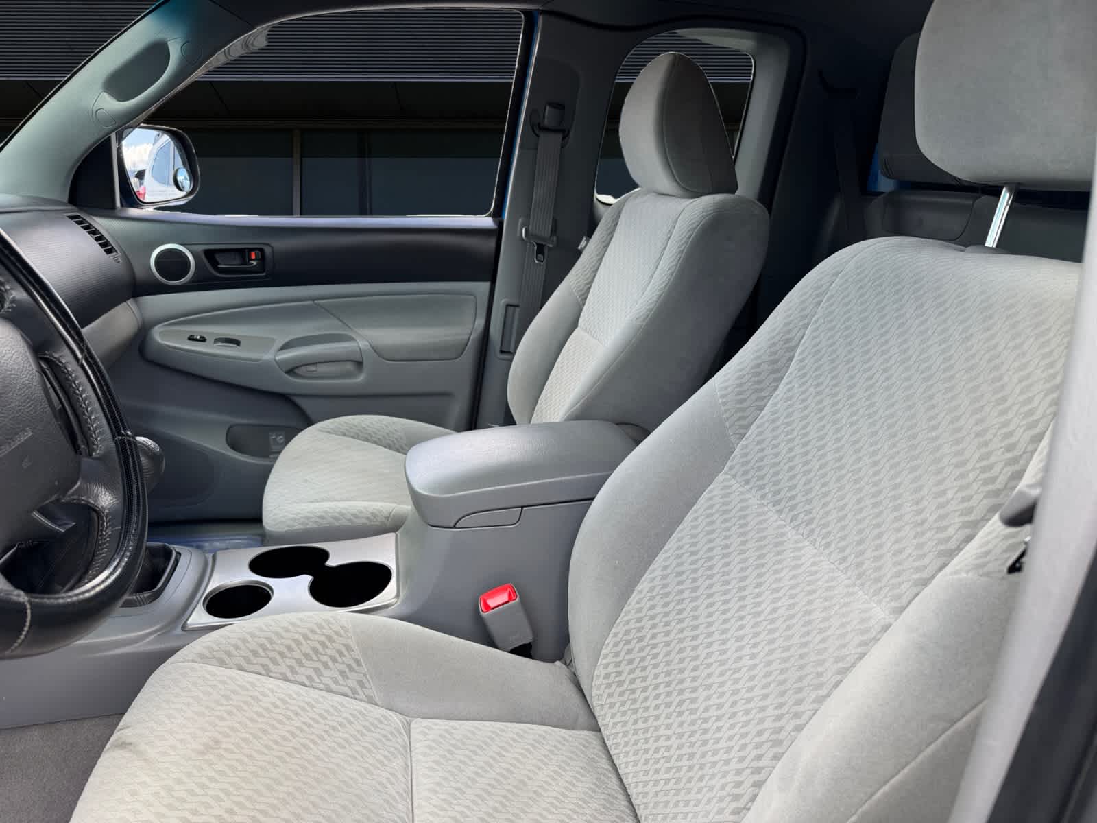 2010 Toyota Tacoma 2WD Access I4 MT (Natl)