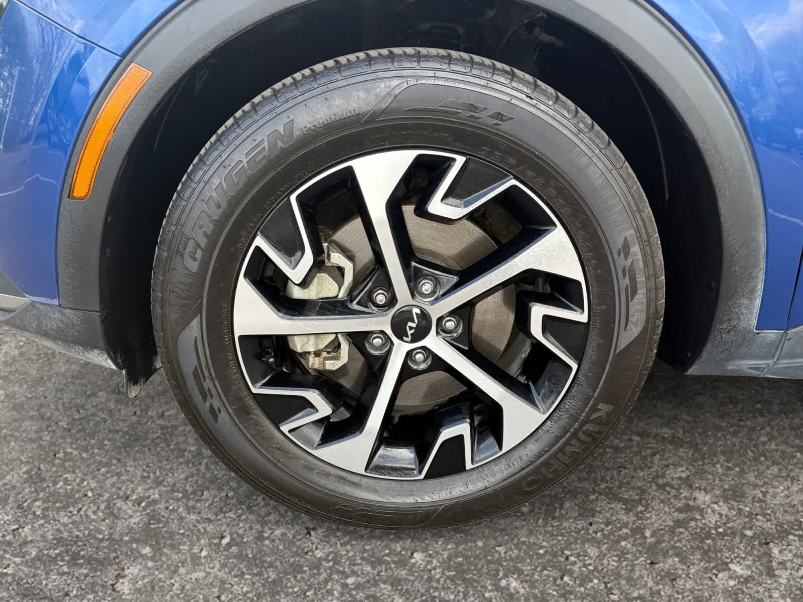 2024 Kia Sportage EX