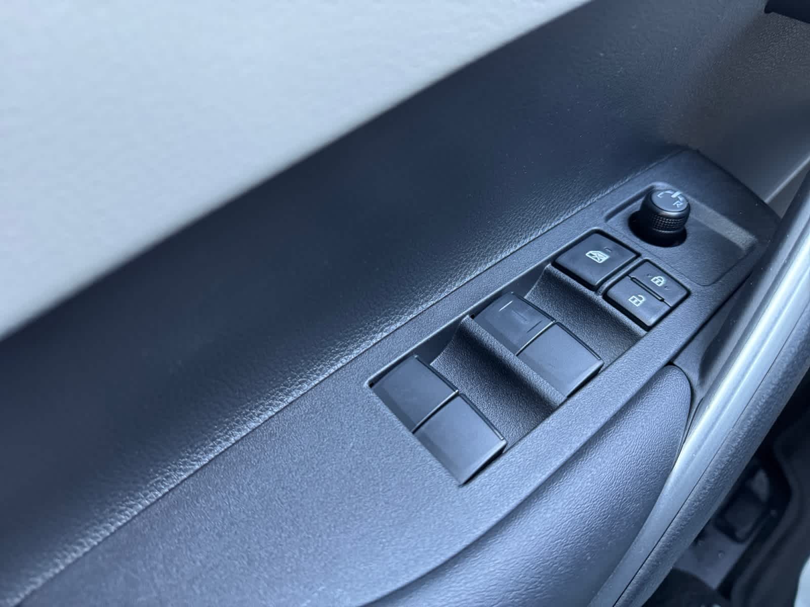 2023 Toyota Corolla Cross L