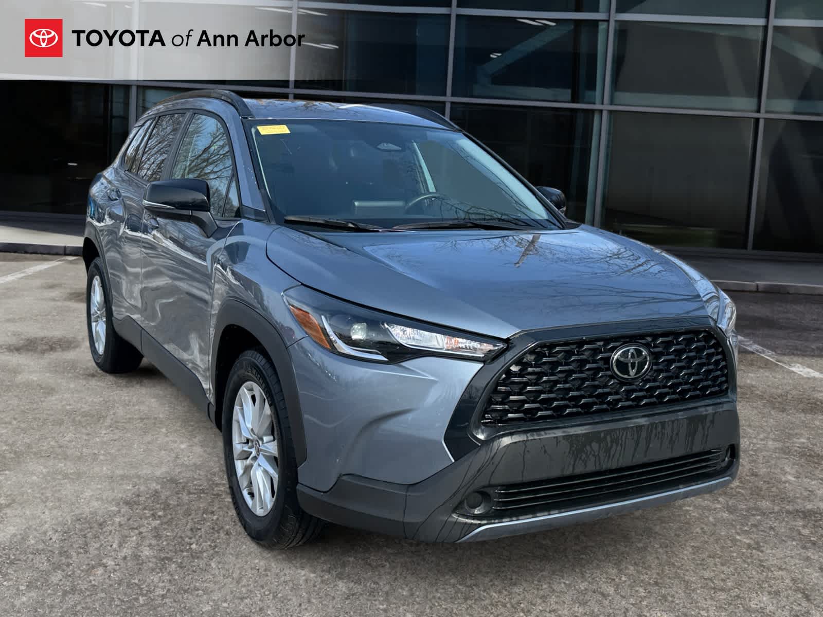 2025 Toyota Corolla Cross LE