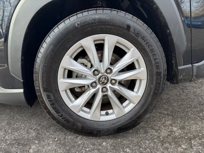 2025 Toyota Corolla Cross LE