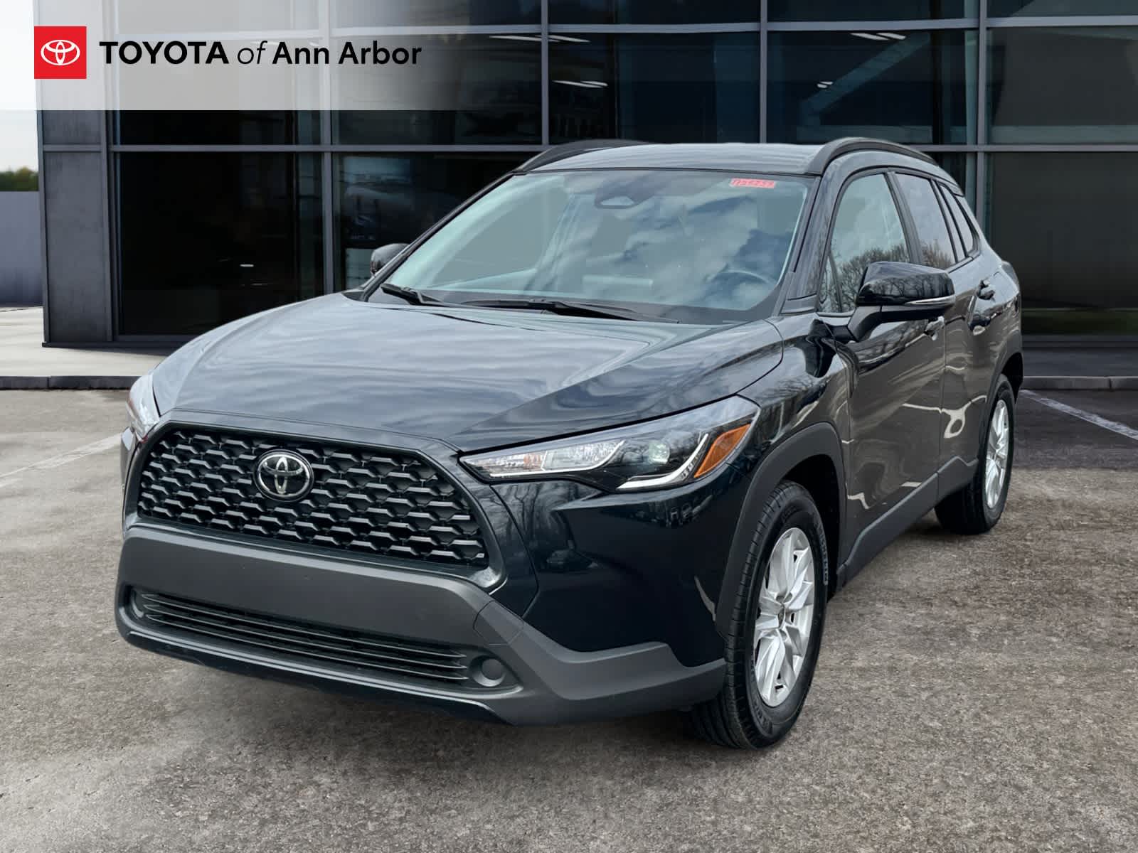 2025 Toyota Corolla Cross LE