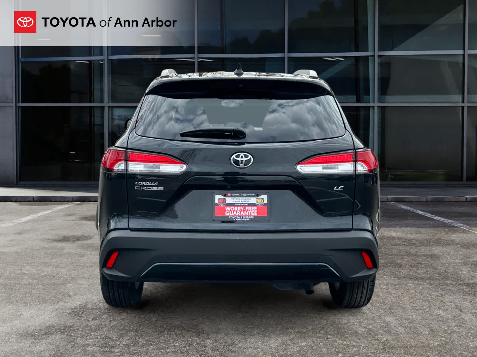 2025 Toyota Corolla Cross LE