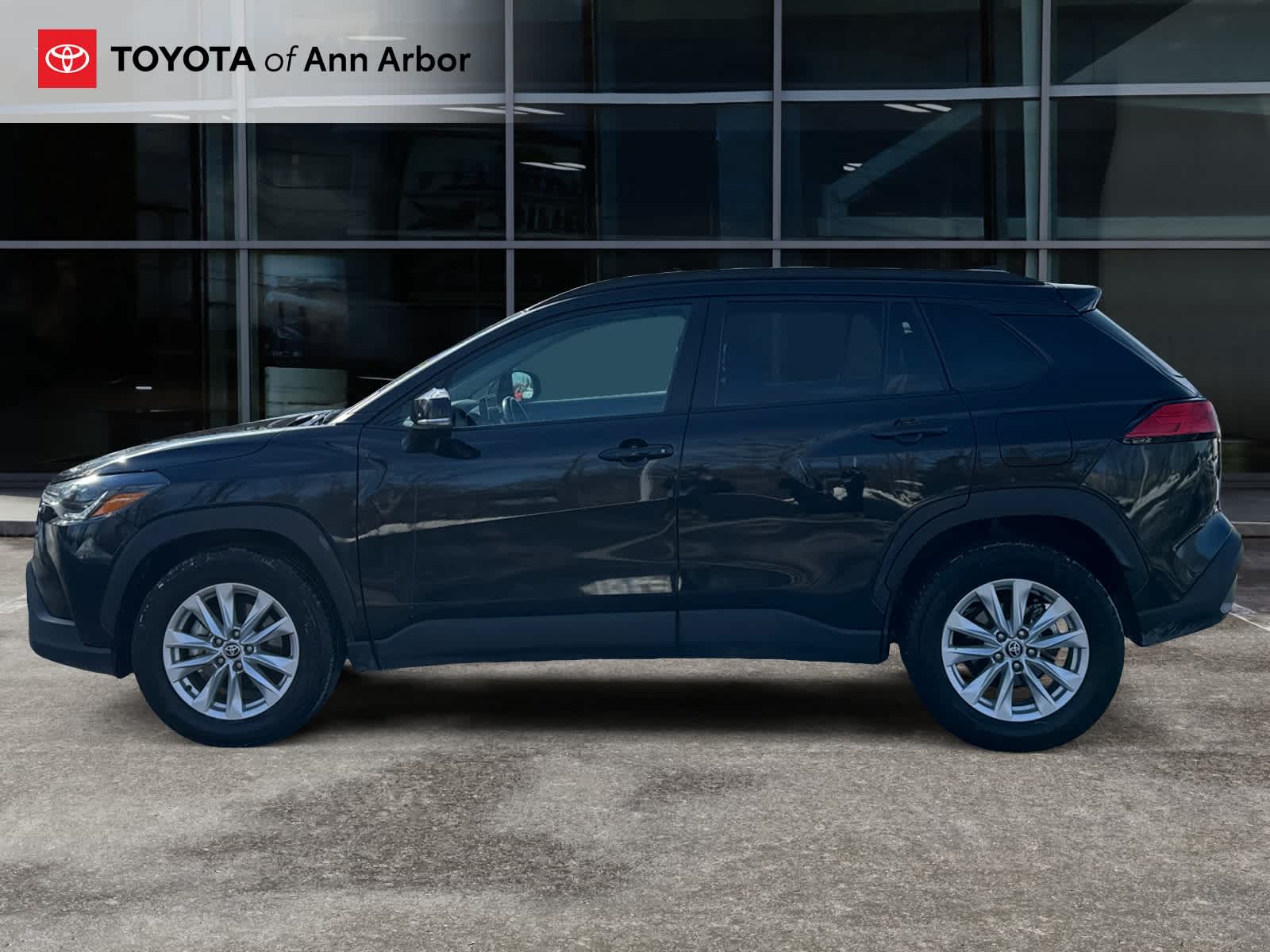 2023 Toyota Corolla Cross LE