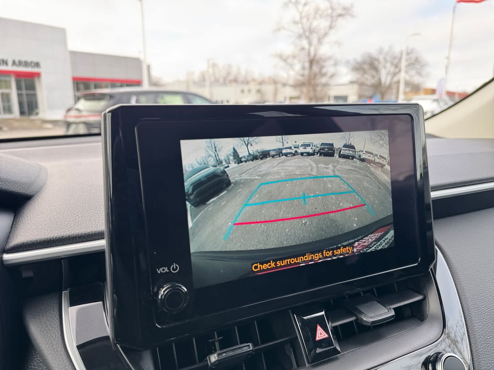 2025 Toyota Corolla Cross LE