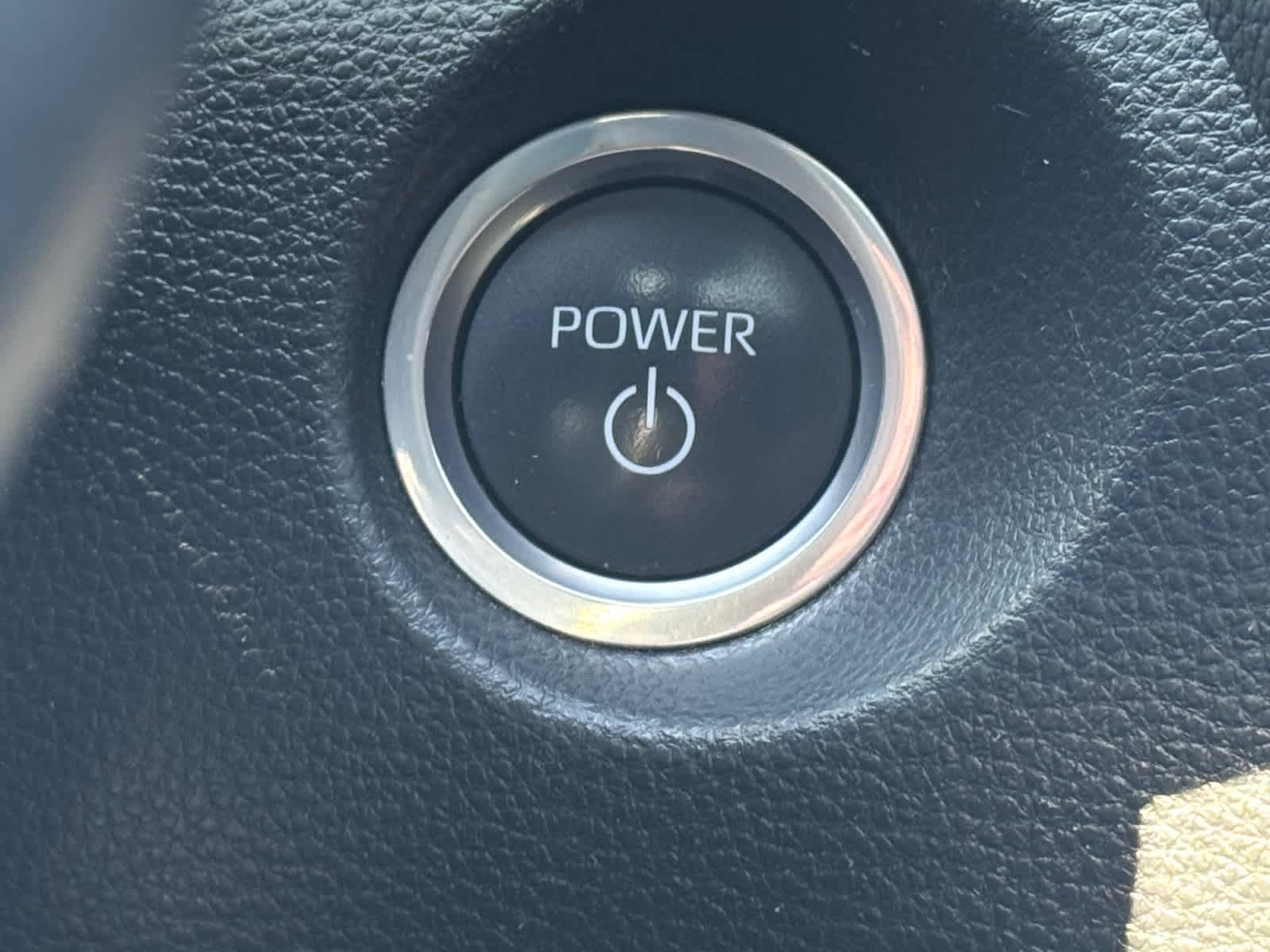 2023 Toyota Corolla Cross Hybrid SE