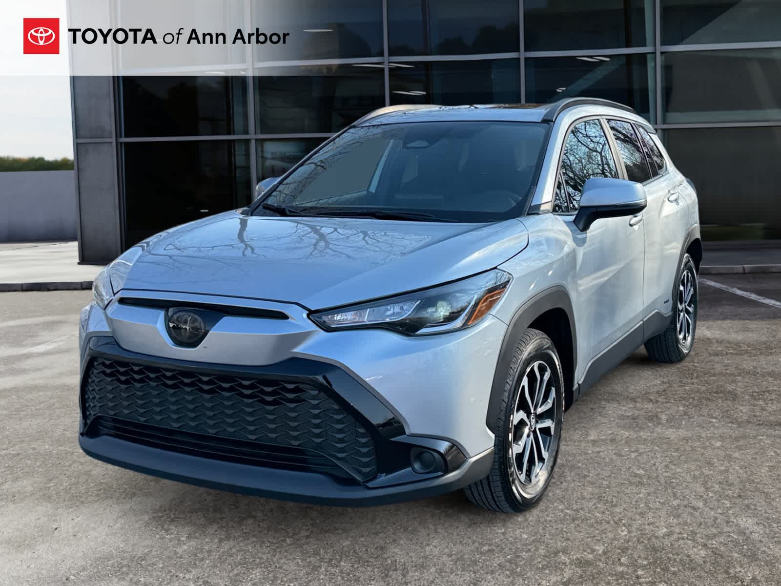 2023 Toyota Corolla Cross Hybrid SE