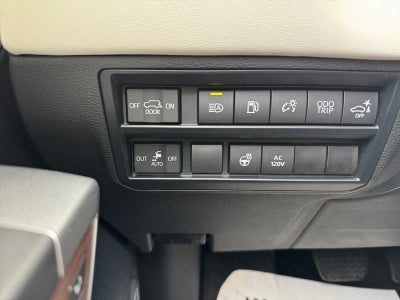 2023 Toyota Sequoia Capstone