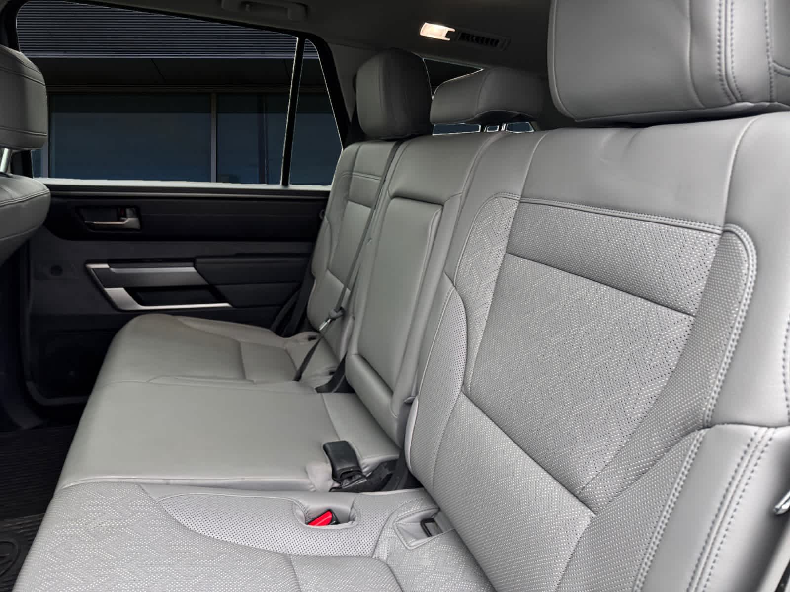 2024 Toyota Sequoia SR5