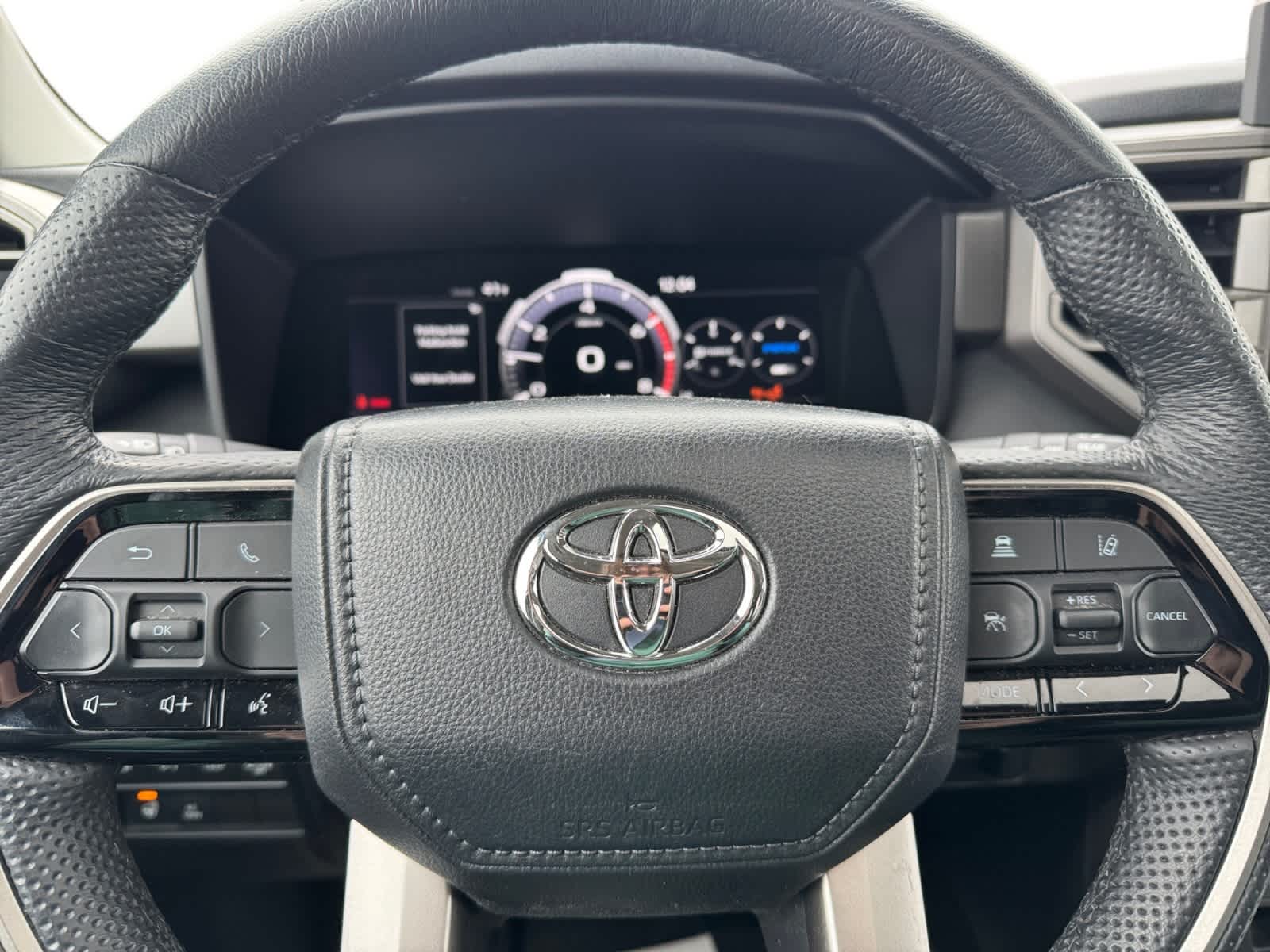 2024 Toyota Sequoia SR5