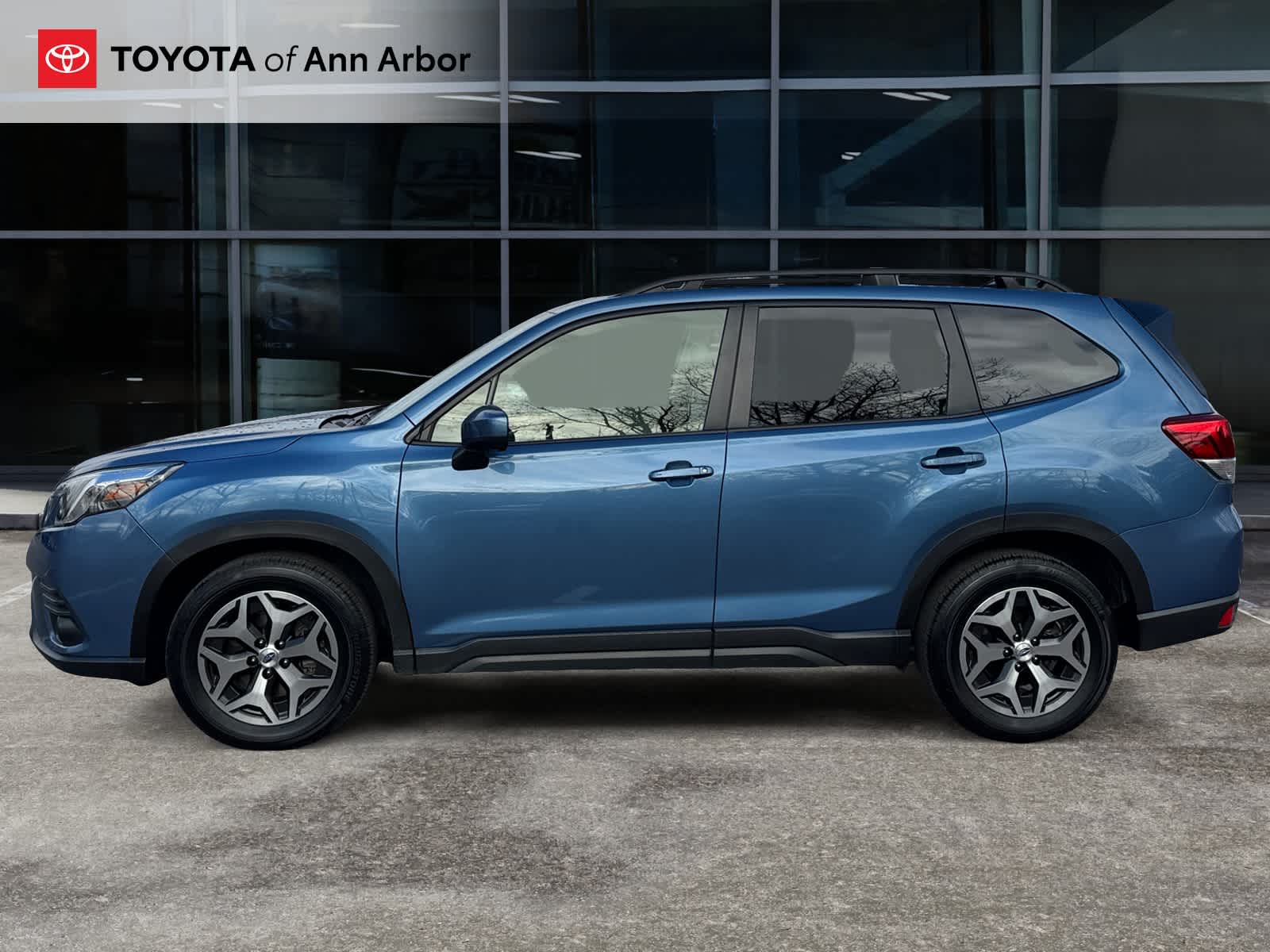 2024 Subaru Forester Premium