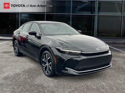2023 Toyota Crown XLE