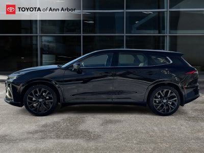 2025 Toyota Crown Signia Limited