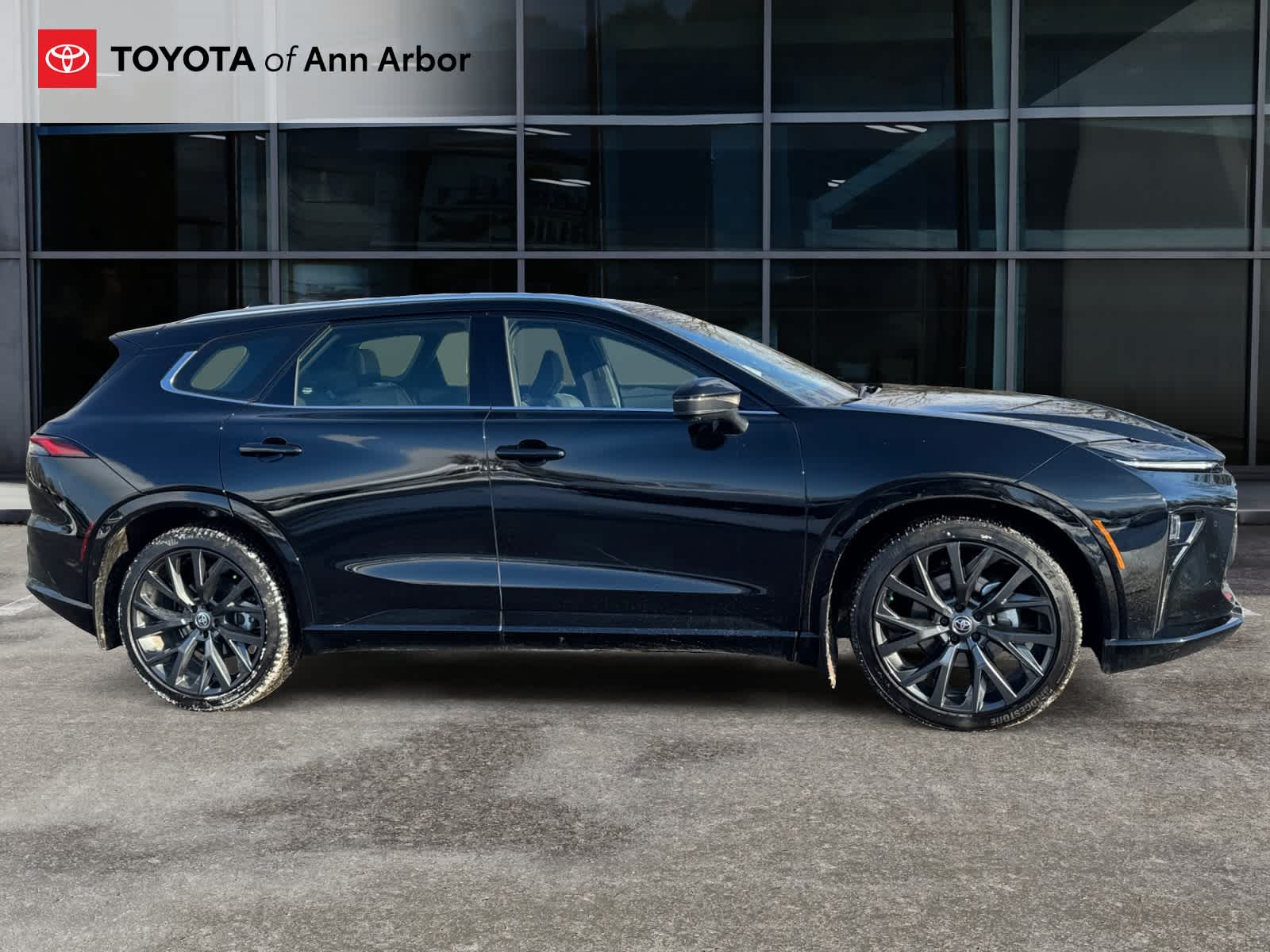 2025 Toyota Crown Signia Limited