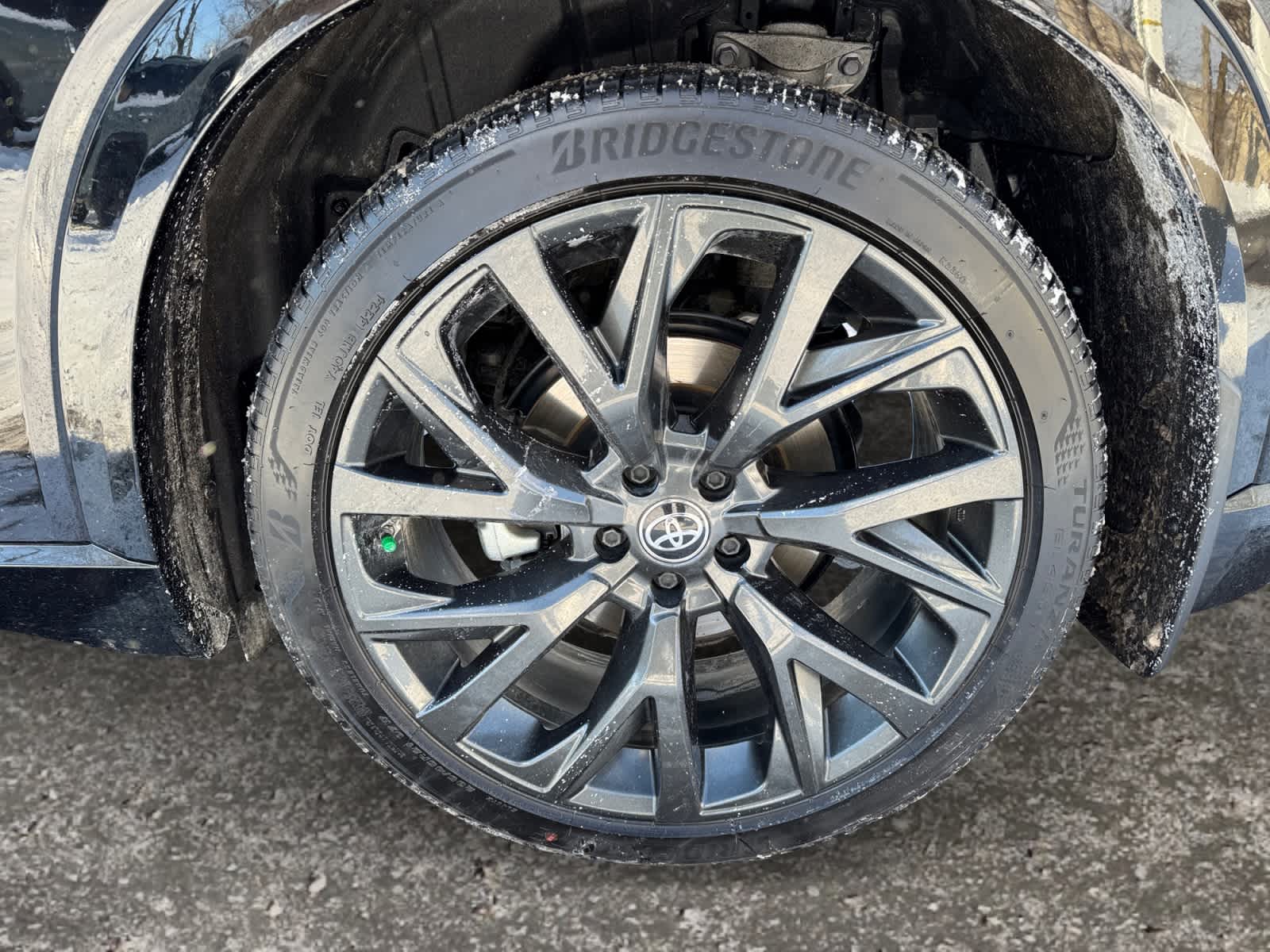 2025 Toyota Crown Signia Limited