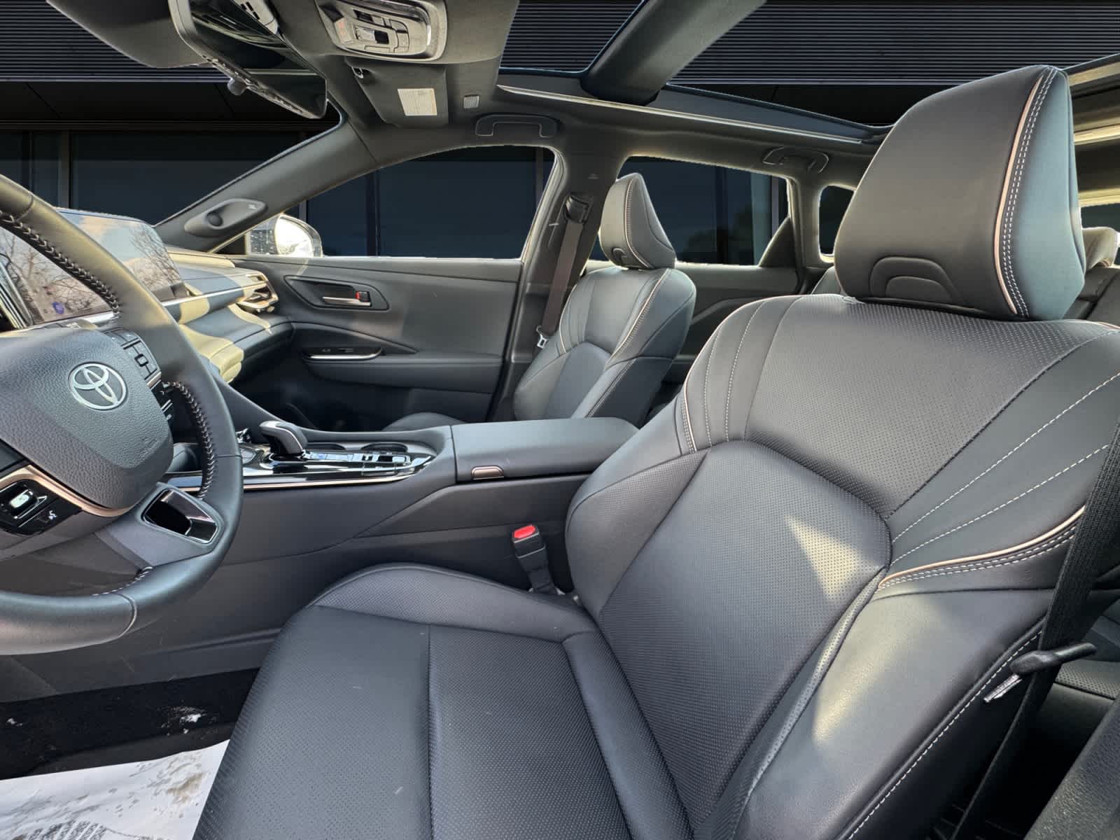 2025 Toyota Crown Signia Limited