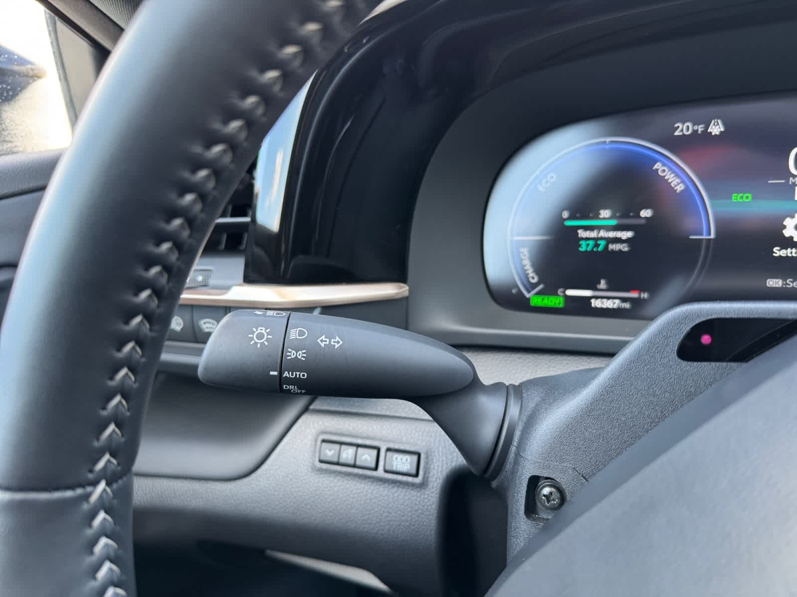 2025 Toyota Crown Signia Limited