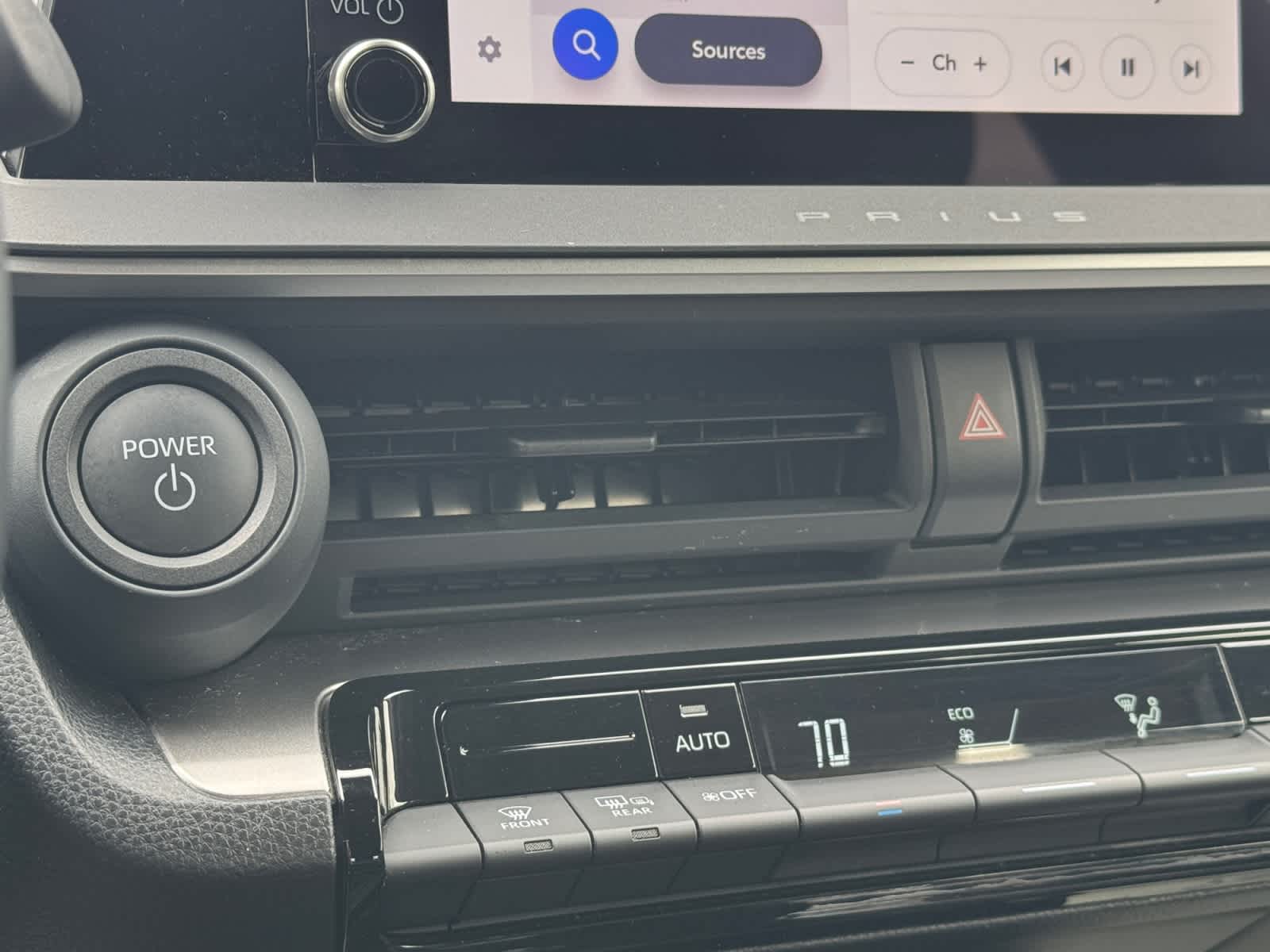 2025 Toyota Prius LE